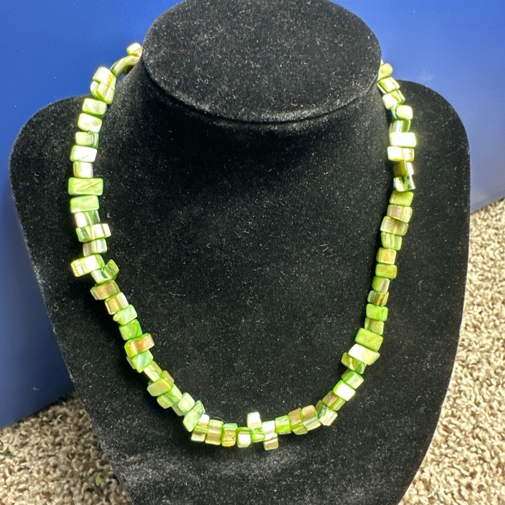 Vintage Mother Of Pearl Green Shell Square Beaded  Iridescent Necklace